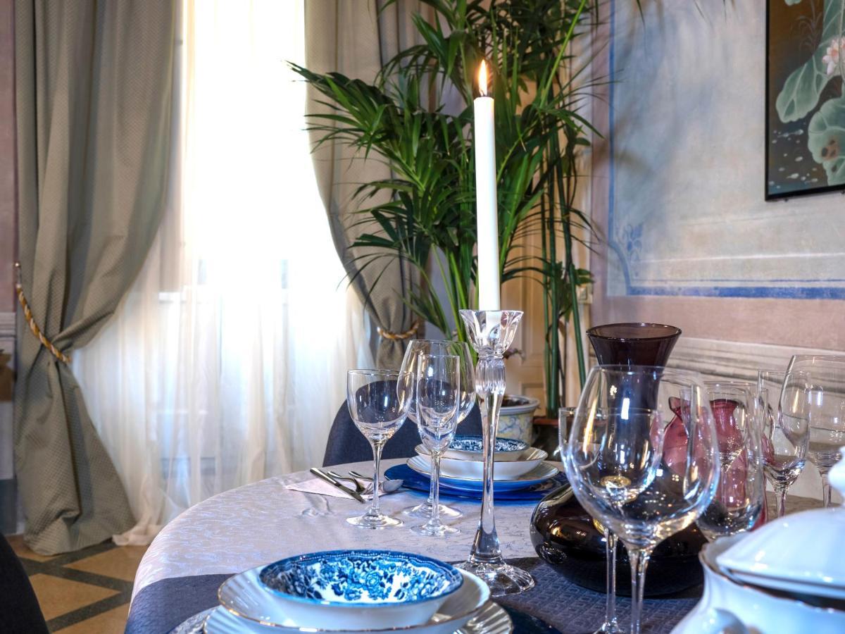 Luxury - Elegante Appartamento Nel Cuore Di ลุคคา ภายนอก รูปภาพ